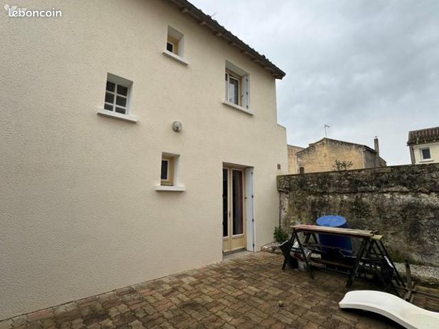 Maison vente à Parthenay, Airvault