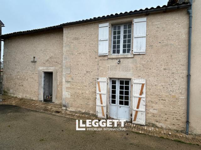 Maison vente à Fontenay-le-Comte, Bouillé-courdault