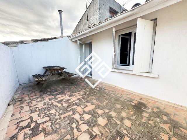 Maison vente à Narbonne, Ouveillan