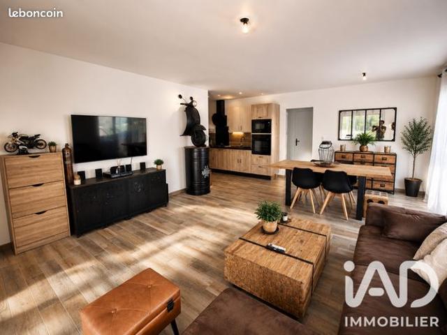 Maison vente à Niort, Échiré