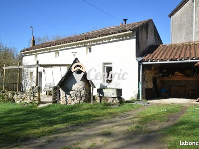Maison vente à Bressuire, Boismé