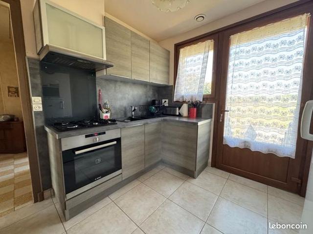 Maison vente à Clermont, Crèvecoeur-le-petit