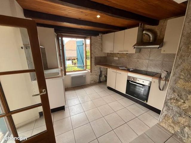 Maison vente à Villefranche-de-Rouergue, Sanvensa