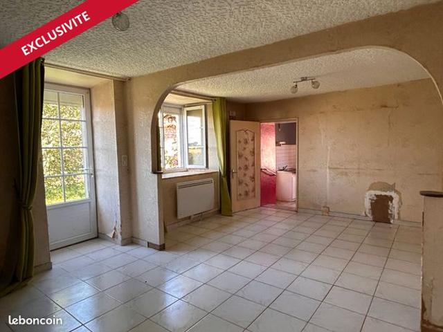 Maison vente à Montmorillon, Savigné