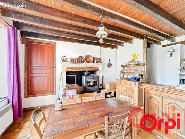 Maison vente à Saint-Amand-Montrond, Ardenais