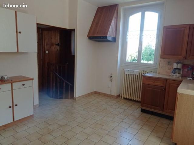 Maison vente à Montbard