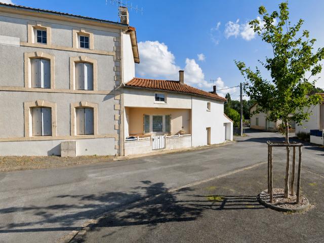 Maison vente à Parthenay, Saint-laurs