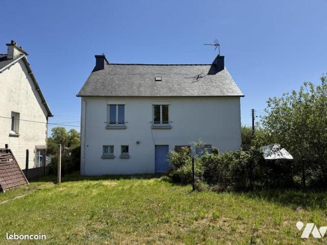 Maison vente à Guingamp, Bretagne