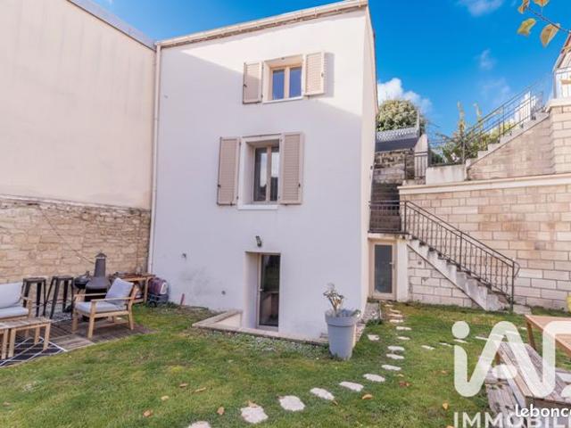Maison vente à Saint-Germain-en-Laye, Carrières-sur-seine