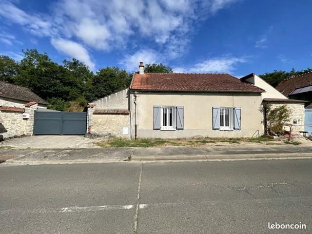 Maison vente à Évry, Maisse