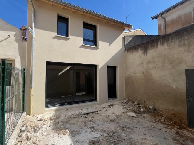 Maison vente à Villefranche-sur-Saône, Rhône