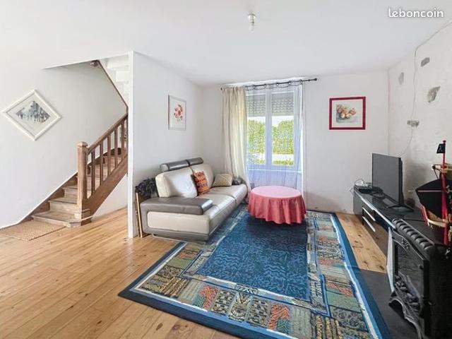 Maison vente à Châteaulin, Bretagne