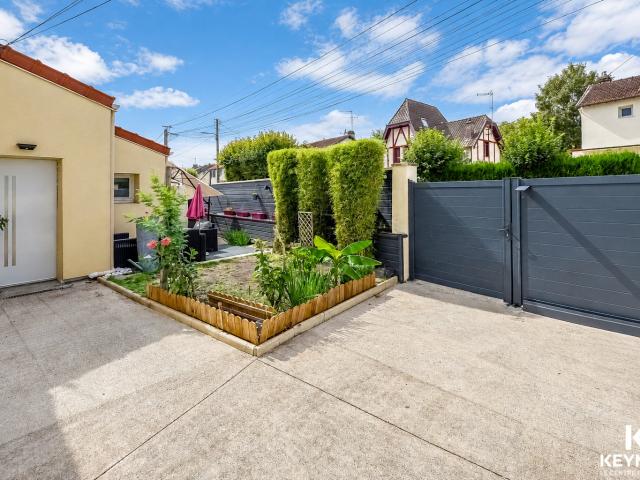 Maison vente à Pontoise, Parmain