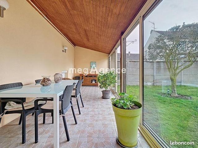 Maison vente à Mantes-la-Jolie, Bouafle