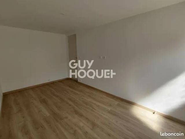 Maison location à Le Bois Billard, Favières