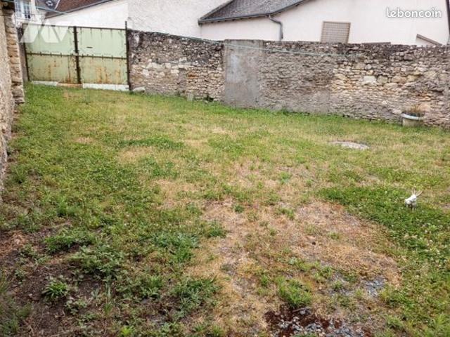 Maison vente à Loches, Bléré