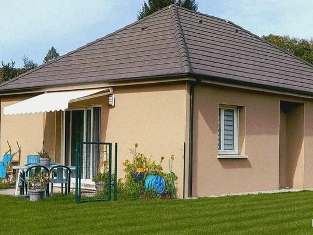 Maison vente à Mauriac, Champs-sur-tarentaine-marchal