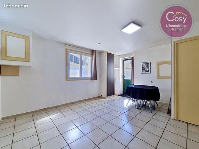 Maison vente à Soissons, Ambleny