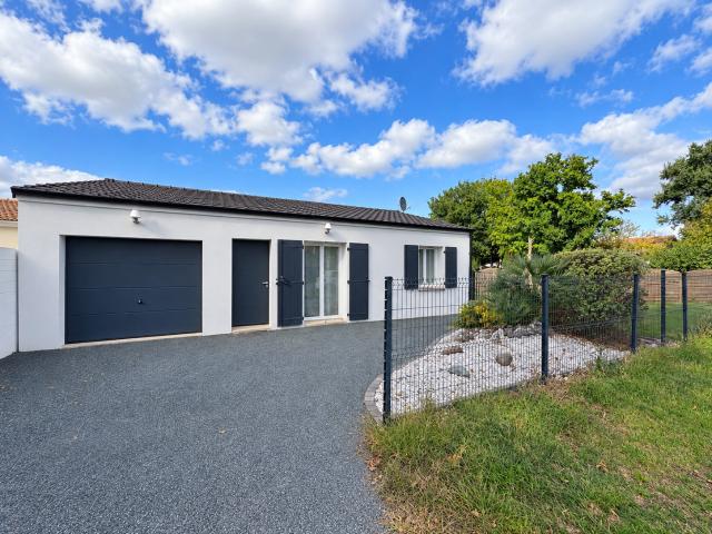 Maison vente à Rochefort, Etaules