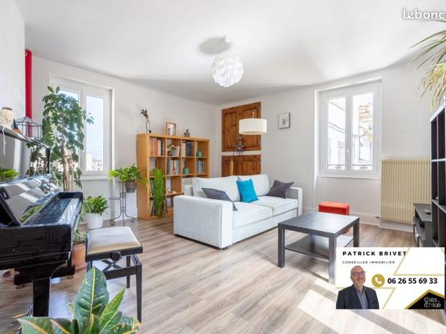 Maison vente à Châtelguyon, Guadeloupe