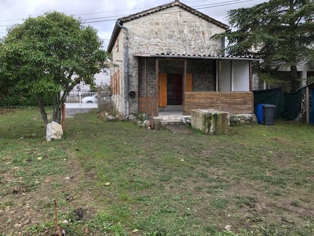 Maison location à France métropolitaine, Banne