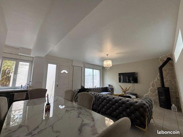 Maison vente à Bezons, Martinique