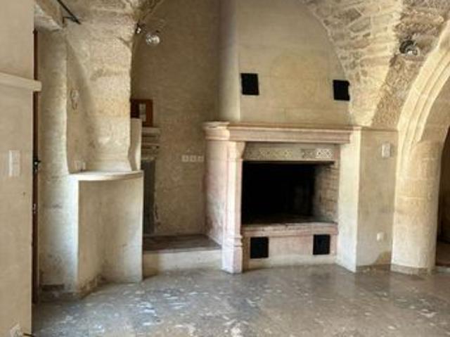 Maison vente à Nîmes, Junas