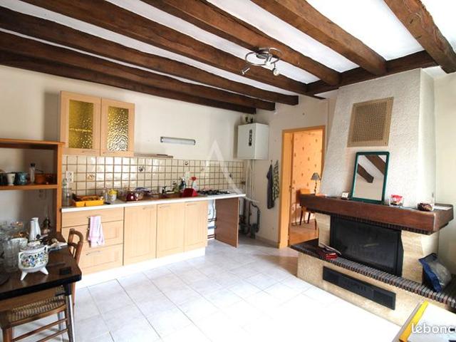 Maison vente à Loches, Bléré
