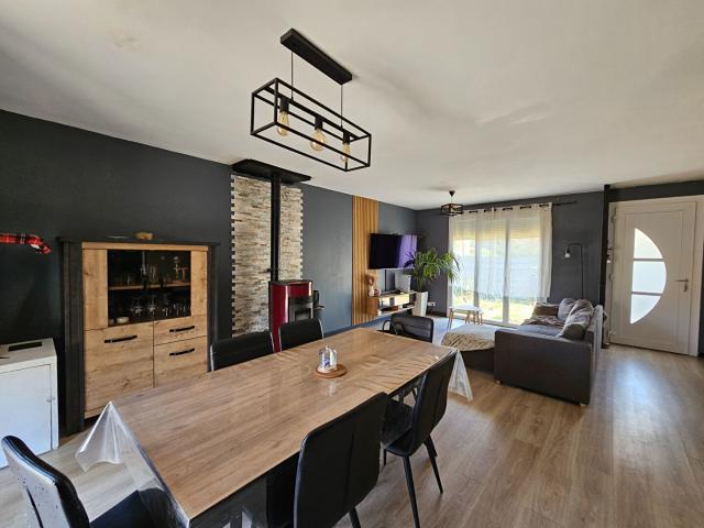 Maison vente à La Flèche, Cré