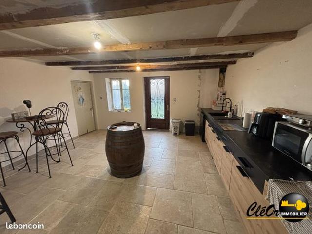 Maison vente à Louhans-Châteaurenaud, La Chapelle-saint-sauveur