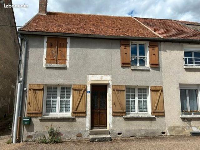 Maison vente à Cosne-Cours-sur-Loire, La Celle-sur-loire