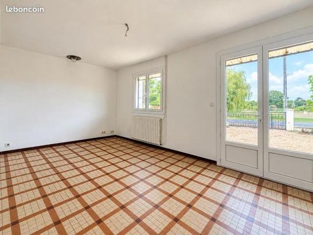 Maison vente à Saint-Aigulin, Charente-Maritime