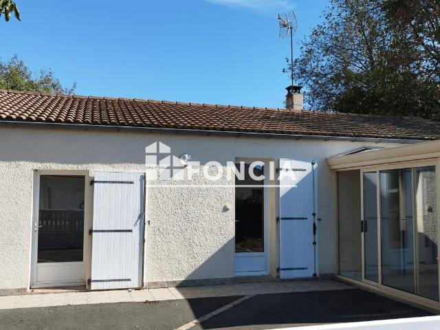 Maison vente à La Riolière, Saint-Martin-des-Noyers