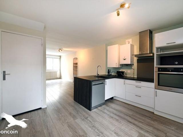 Maison vente à Angoulême, Aignes-et-puypéroux