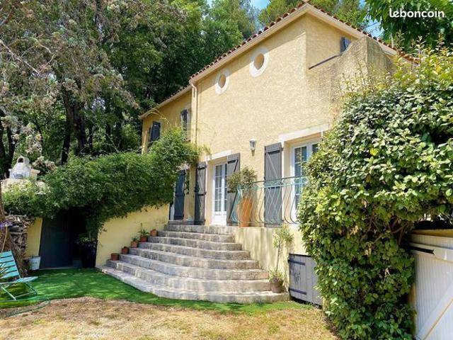 Maison vente à Marseille, Auriol