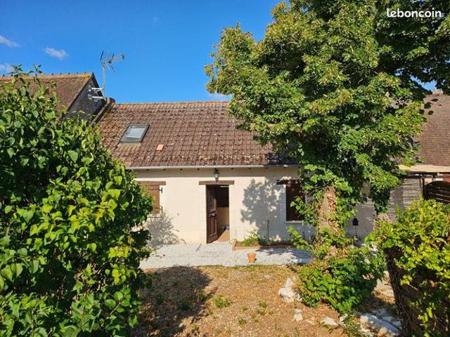 Maison vente à Saint-Amand-Montrond, Corquoy