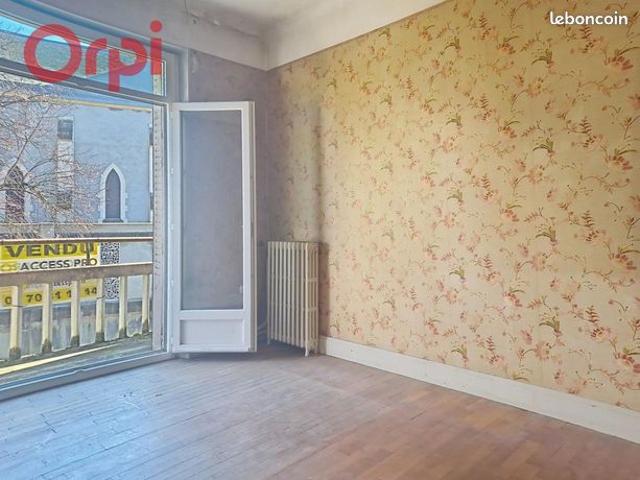 Maison vente à Vichy, Allier