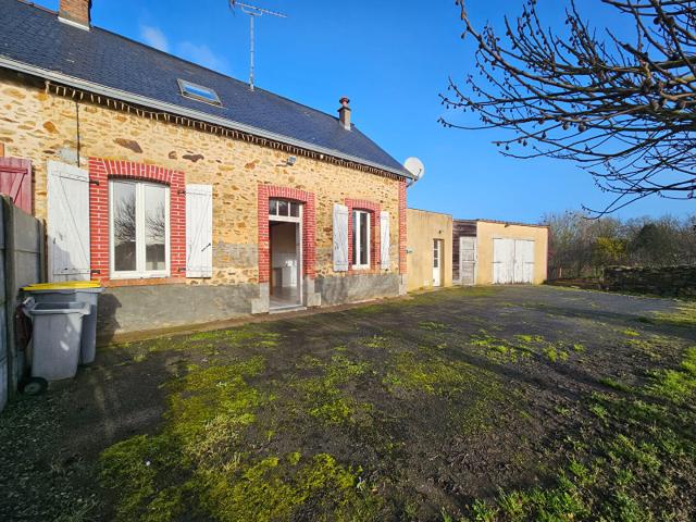 Maison vente à Château-Gontier, Livré