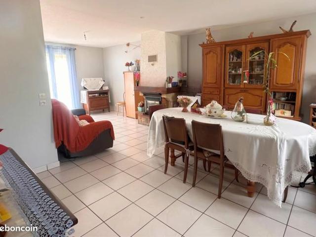 Maison vente à Thiers, Ravel