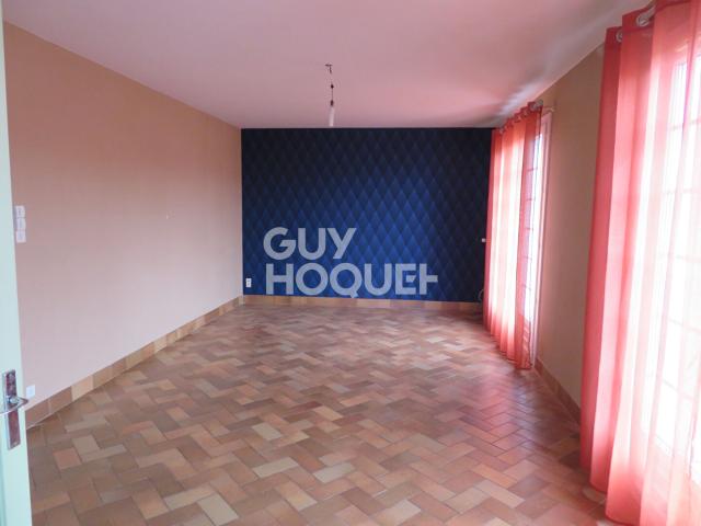 Maison location à Château-Gontier, Azé
