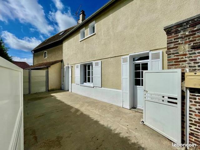 Maison vente à Évreux, Conches-en-ouche
