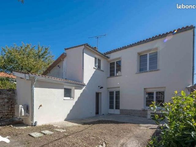 Maison vente à Angoulême, Charente