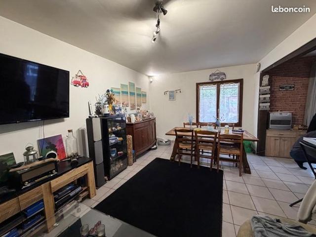 Maison vente à Tours, Saint-genouph