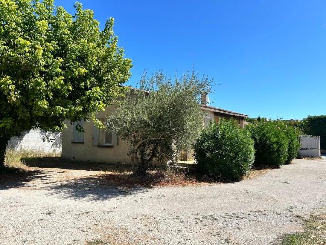 Maison location à Arles, La Salle Les Alpes