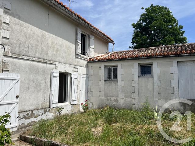Maison vente à Angoulême, Aignes-et-puypéroux