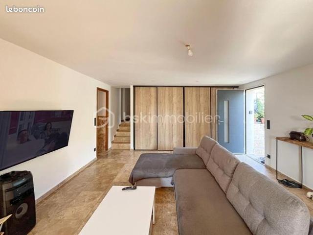 Maison vente à Arrondissement de Toulon, La Cadière-d'azur