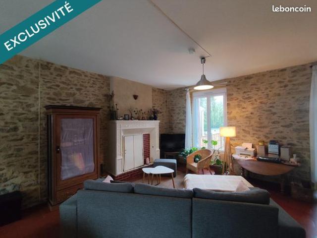 Maison vente à Laval, Port-brillet
