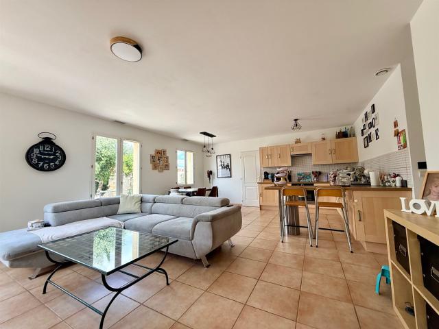 Maison vente à Narbonne, Pouzols-minervois