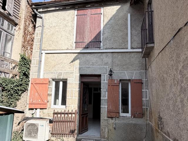 Maison vente à Le Blanc, Saint-benoît-du-sault