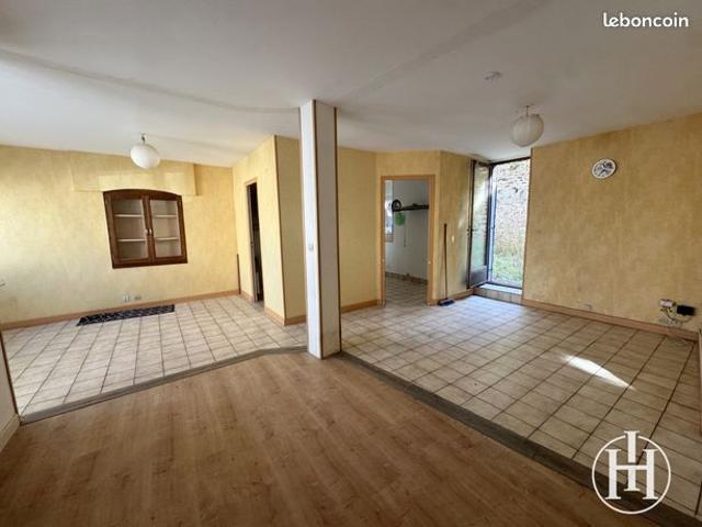 Maison vente à Moulins, Lurcy-lévis
